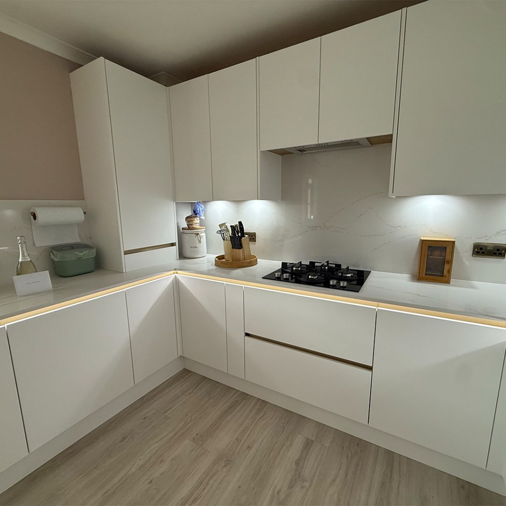 Pratts-Kitchen-01