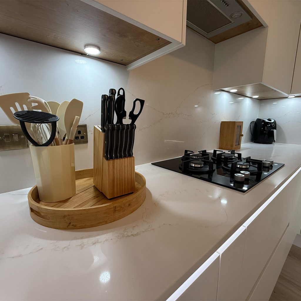 Pratts-Kitchen-04